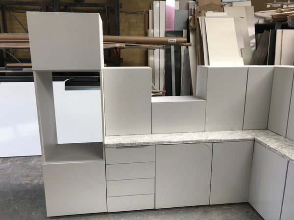 NEW LIGHT GREY GLOSS DISPLAY KITCHEN with Light Grey matching textured units