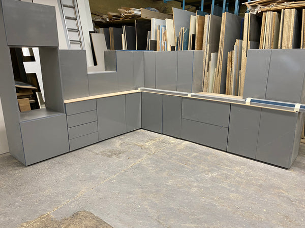 NEW DUST GREY GLOSS DISPLAY KITCHEN with Dust Grey matching textured units