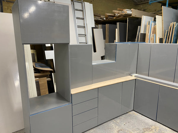 NEW DUST GREY GLOSS DISPLAY KITCHEN with Dust Grey matching textured units