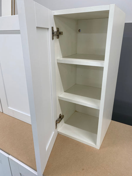 NEW WHITE SMOOTH SHAKER DISPLAY KITCHEN with White matching units
