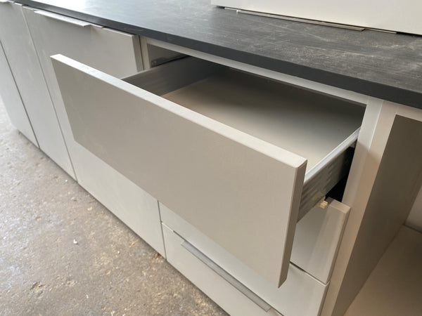 Light Grey Budget Matt Textured Replacement Kitchen Slab Doors – UK – Made-To-Measure!