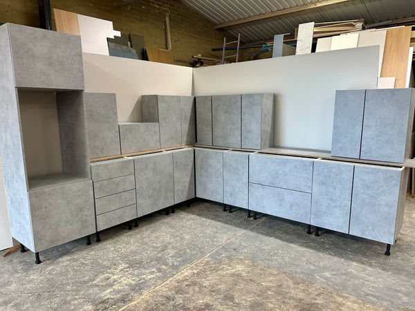 NEW "True Handleless" Premierline Ex-Display Kitchen In LIGHT CHICAGO CONCRETE Door!