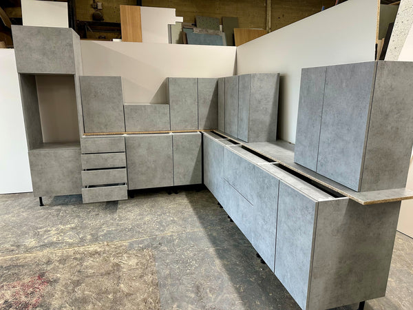 NEW "True Handleless" Premierline Ex-Display Kitchen In LIGHT CHICAGO CONCRETE Door!
