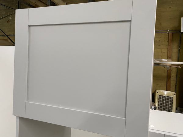 NEW LIGHT GREY SMOOTH SHAKER DISPLAY KITCHEN with Light Grey matching units