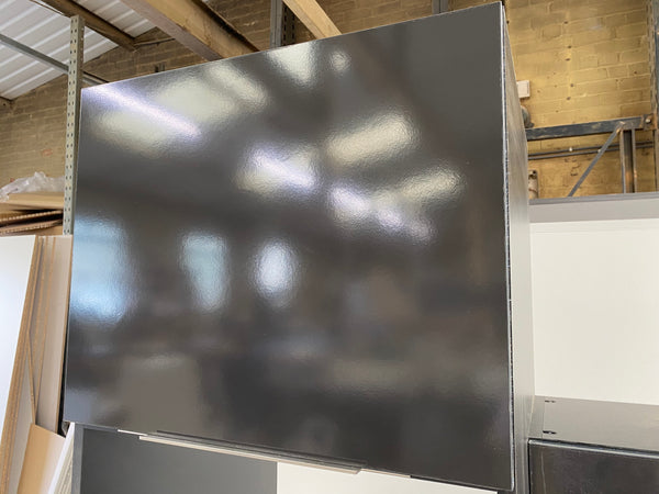 NEW GRAPHITE GLOSS DISPLAY KITCHEN with Graphite matching textured units